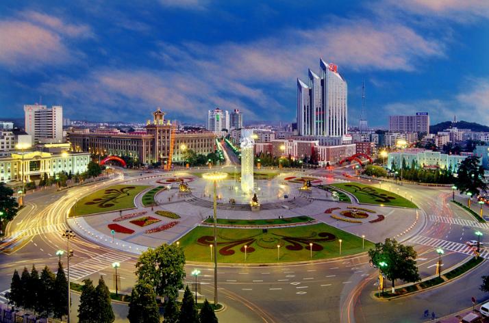 探秘鞍山小巷独特风味,隐藏版特色小店之旅